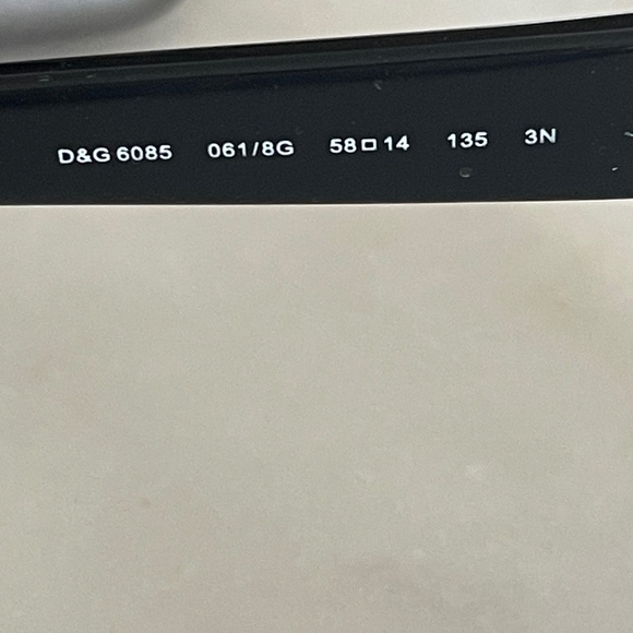 D&G: Sunglasses: 6058 - Picture 7 of 7